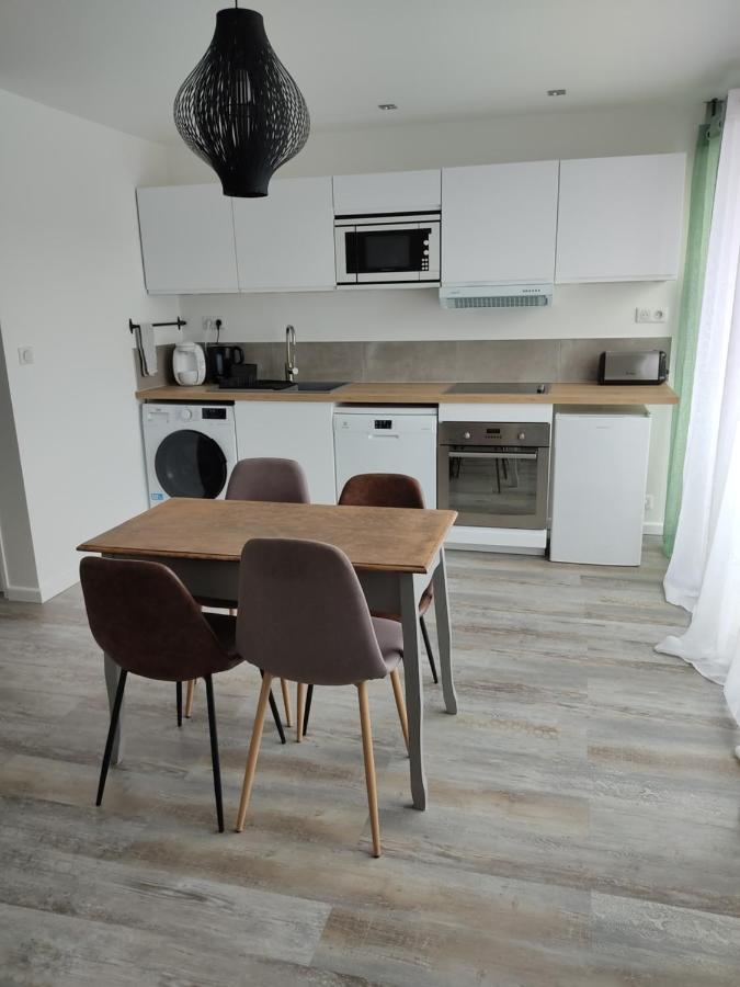 Appartement Climatise Avec Balcon,Wifi, Proche Remparts Avignon Eksteriør billede